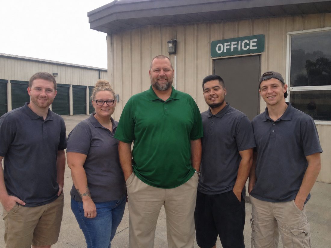 Pest control professionals in Charleston, WV